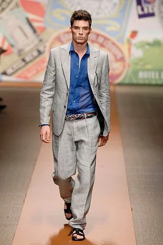 Look 28
